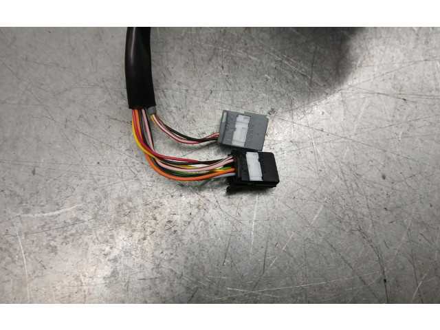 Zpětné zrcátko Renault Captur II 2024 REBATIVEL