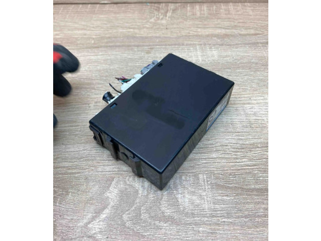 Блок управления CCY9675DZA, X1T40476H2 Mazda 3 II