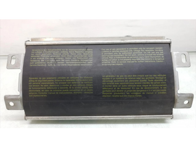 Надувная подушка для пассажира