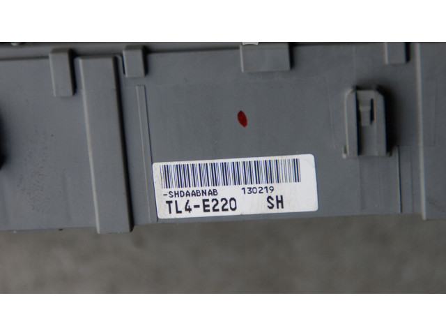 Блок предохранителей TL4E211, 150KM Honda Accord