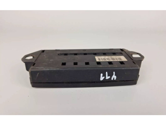 Блок предохранителей 9441776 Volvo XC90