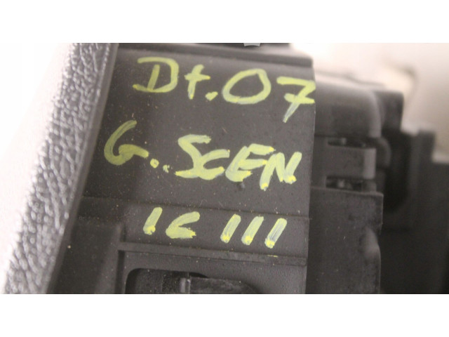 Подушка безопасности водителя 985701921R Renault Scenic III - Grand scenic III