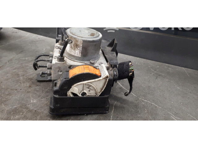 Блок АБС 52022986   Jeep  Renegade  2014 -  года