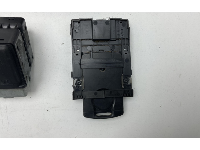 Генератор 237101478R, 237101478R   Renault Scenic III -  Grand scenic III      