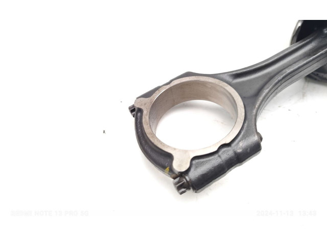 Píst OM640.940 Mercedes-Benz A W169 OM640.940