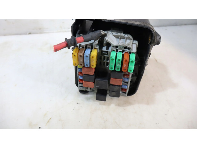 Блок предохранителей Fiat Linea
