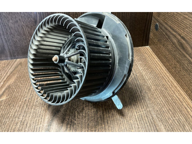 Вентилятор печки    1K1819015, 1K1819015   Volkswagen Caddy