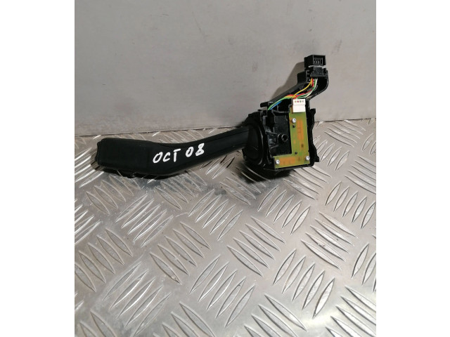 Zámek zadních dveří 1K0953513G, 01103512 Skoda Superb B6 (3T) 2009