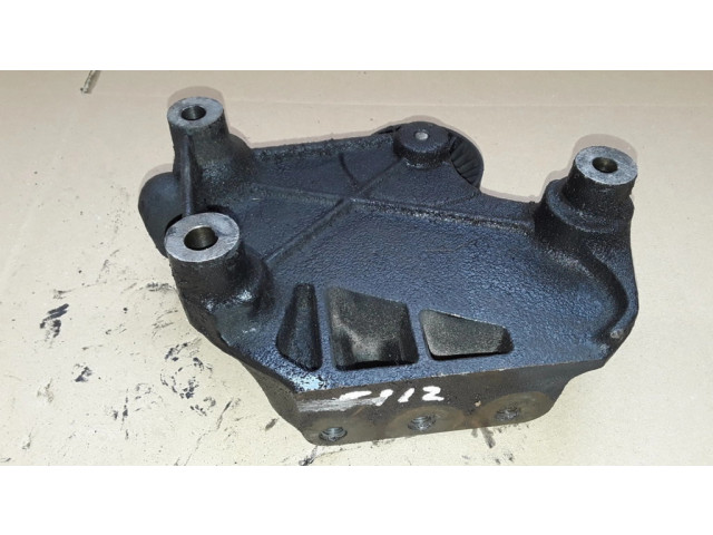 Устройство натяжки ремня