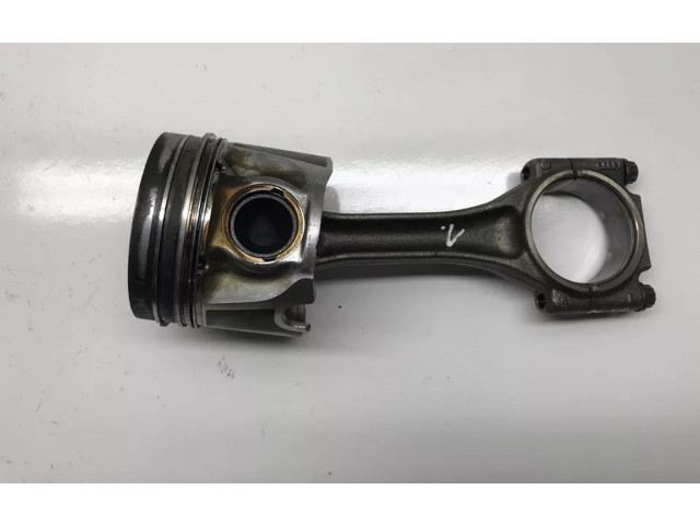 Поршень с шатуном R210701, 0468V300 Audi A2