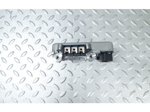 Блок управления усилителя руля