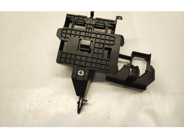 Блок управления без ключа     13518838    Chevrolet Camaro 