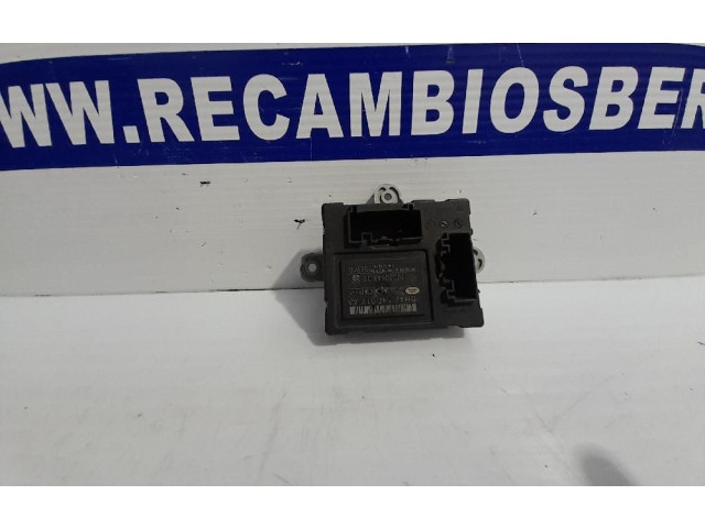 Блок комфорта BH4214D617AA Jaguar XF X250