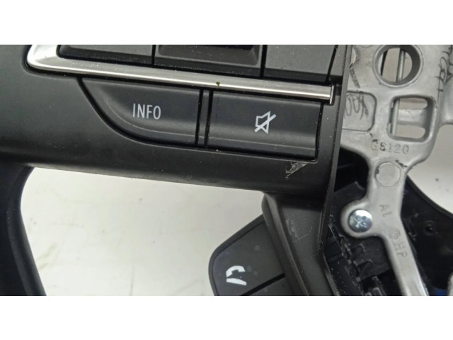 Volant Suzuki Swift 2021 07190