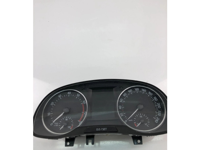Спидометр (приборный щиток) 6V0920740A   Skoda Fabia Mk3 (NJ)   
