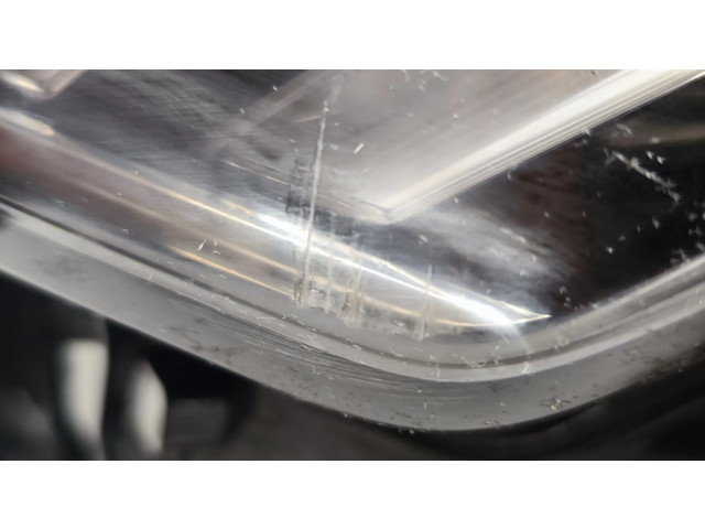 Передняя фара