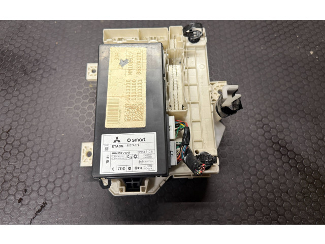 Блок предохранителей 8637A171, CLBTC632001 Mitsubishi Colt