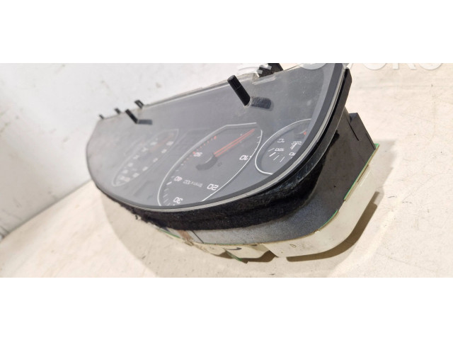 Přístrojová deska Audi A6 S6 C4 4A 1996 88311219