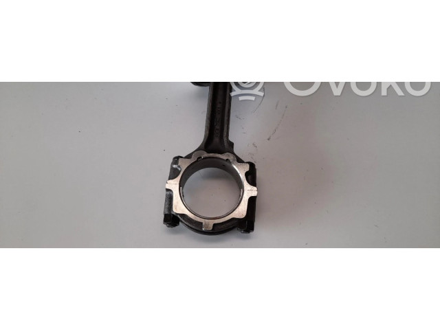 Píst Nissan Almera Tino