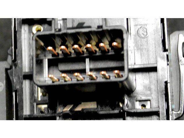 Подрулевой переключатель    Chevrolet Captiva