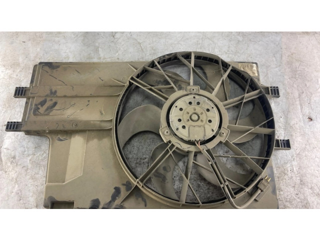 Вентилятор радиатора     1685000193, 0130303880    Mercedes-Benz A W168 1.6