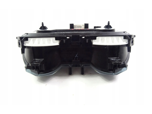 Přístrojová deska Nissan Juke I F15 2014 BV86B