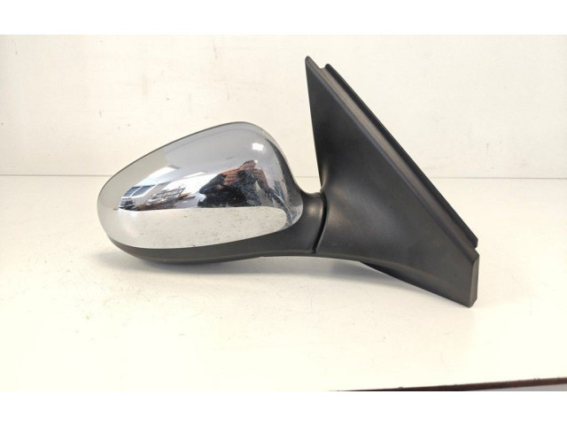 Зеркало (механическое)       Lancia Delta   -  года   