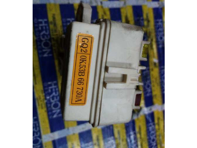 Pojistková skříňka 0K53B66730A KIA Carnival 2002