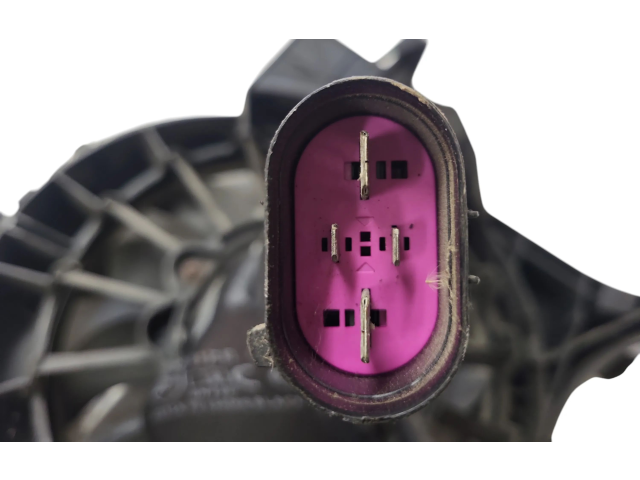 Вентилятор радиатора 4F0121003E Audi A6 S6 C6 4F