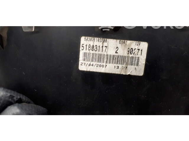 Přístrojová deska Fiat Punto (199) 2012 51803117