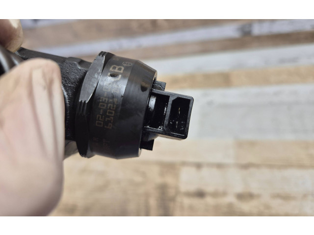 Форсунка 038130073AR, 038130073    Audi A6 S6 C5 4B   