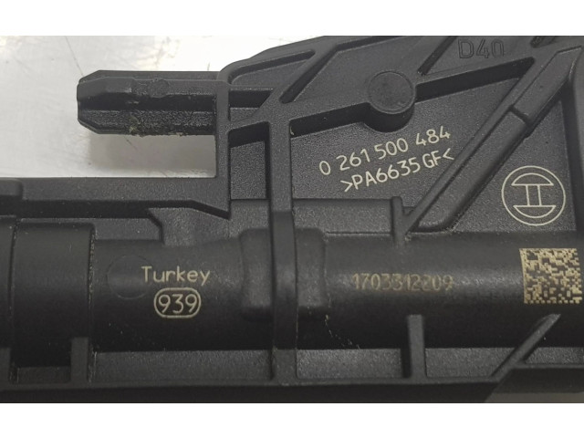 Vstřikovač 13537639990, 0261500484 BMW 5 G30 G31 2.0
