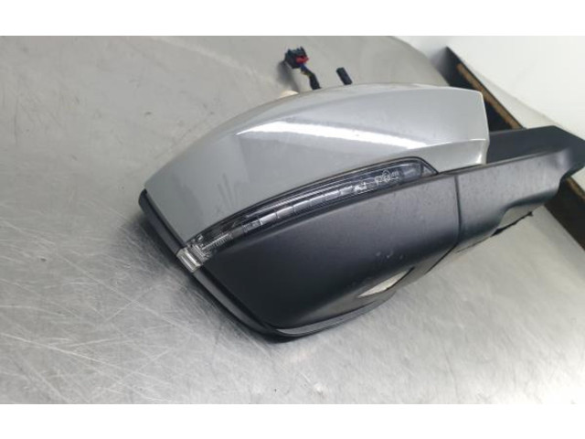 Зеркало электрическое Skoda Karoq 2017 - года