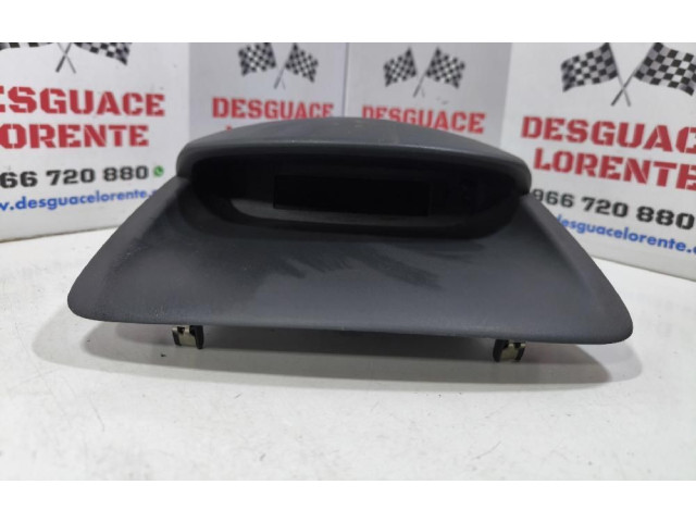 Дисплей    8200307273   Renault Clio III