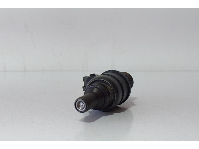 Форсунка 06A906031D, 70741 Audi A3 S3 8L APG