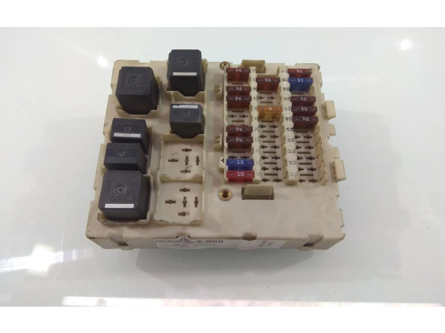 Блок предохранителей 2T1T14A073BD   Ford Transit -  Tourneo Connect    