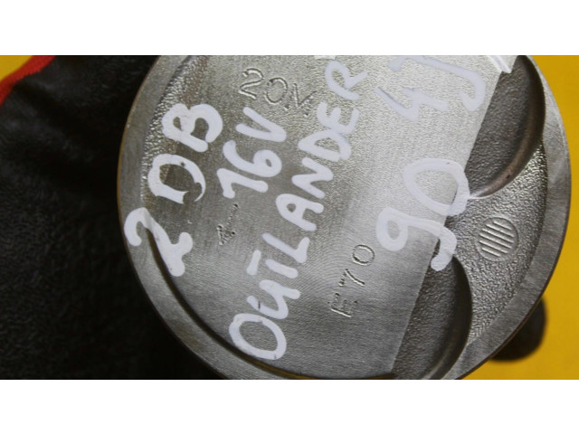 Поршень с шатуном 4J11 Mitsubishi Outlander