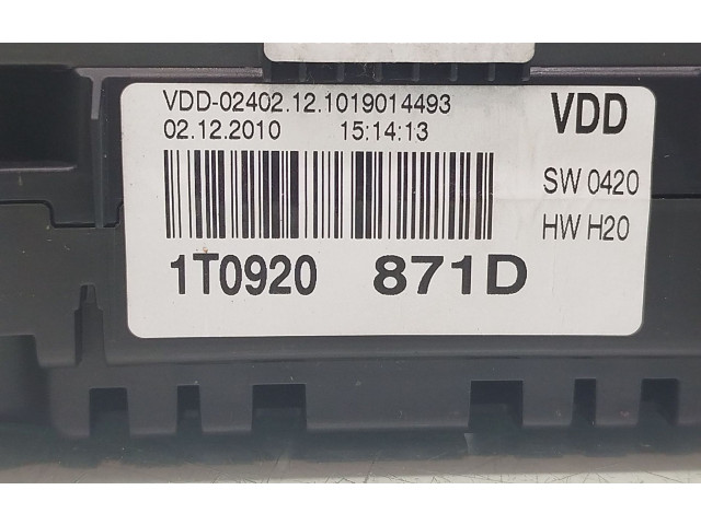 Панель приборов 1T0920871D, A2C53412046   Volkswagen Touran II       