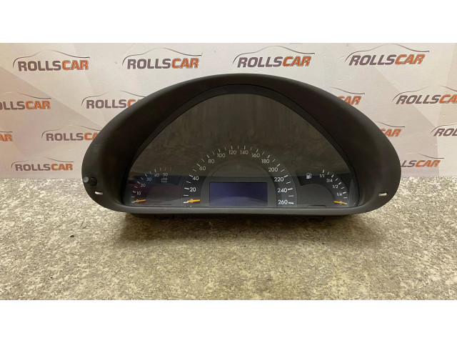 Панель приборов A2035403047, 110080231004   Mercedes-Benz C W203       
