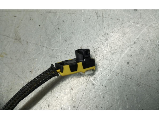 Полоса надувных подушек (кольцо srs) Renault Clio V  2019 -  года 255540638R, 4AM0589A      