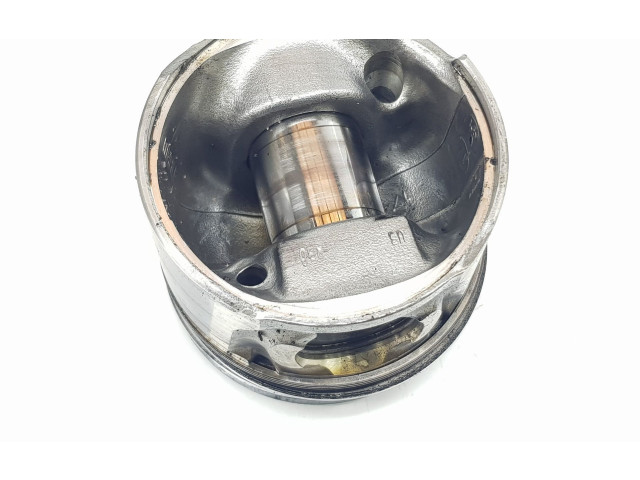  Поршень с шатуном  1607373680, 1607373680  Peugeot 2008 I  