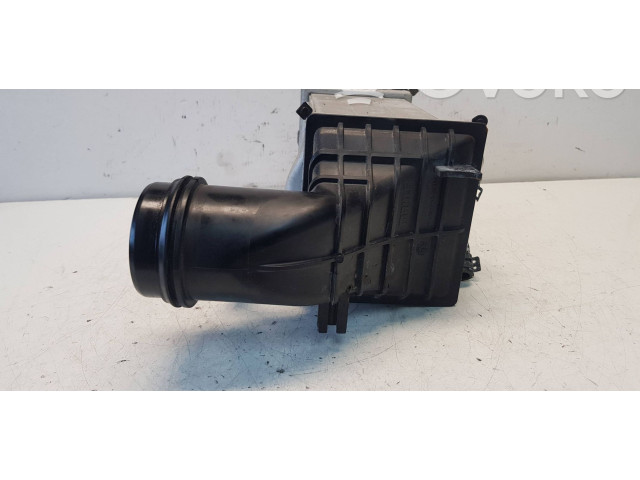 Интеркулер 04E145785E Audi A3 S3 8V