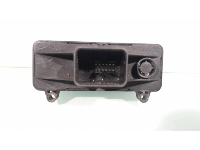 Блок управления 130732919700   Volvo V50