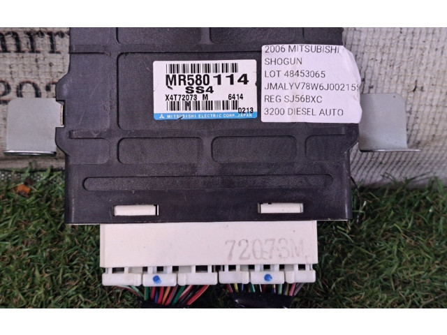 Блок управления коробкой передач MR580114, 4M41 Mitsubishi Pajero