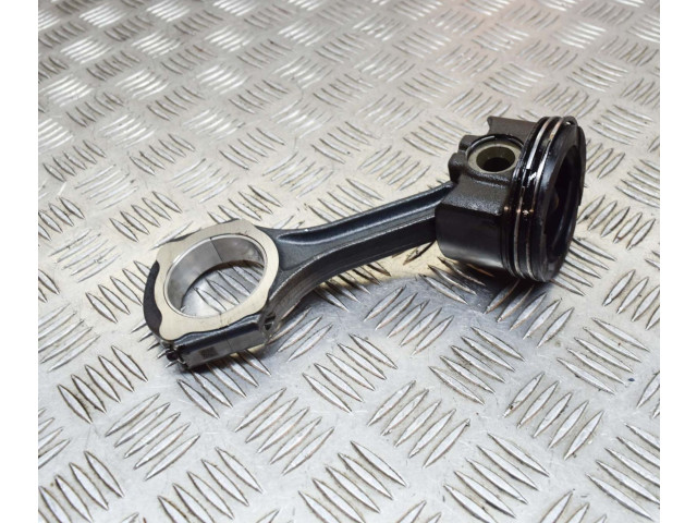 Píst A6510301917, A6510300020 Mercedes-Benz C W205 OM 654.920