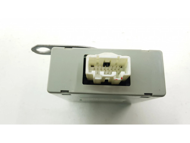 Блок комфорта 8631A417, G170100270   Citroen C-Crosser   