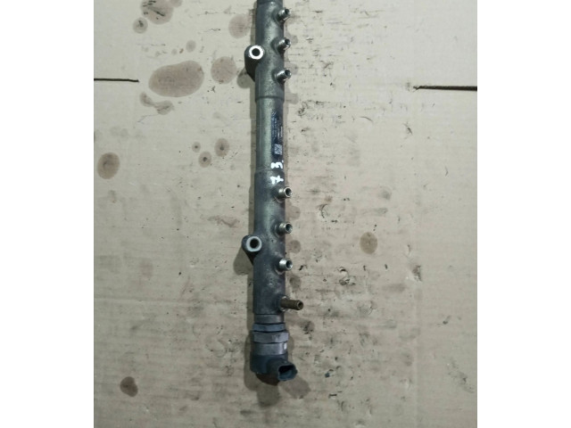 Топливная рампа 30757146, 005916L3   Volvo V70   для двигателя D5244T4