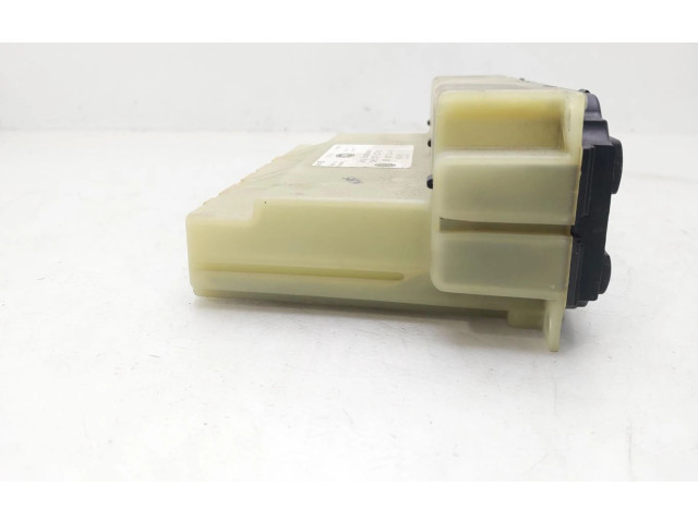 Блок управления климат-контролем 3B1907044B   Volkswagen PASSAT