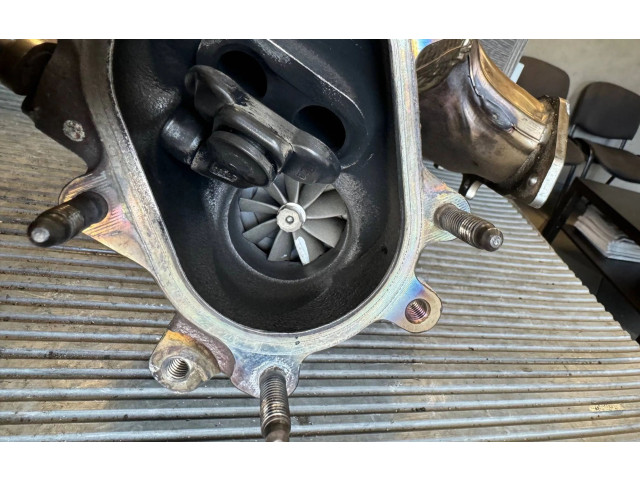 Píst 079145704E Audi A8 S8 D4 4H