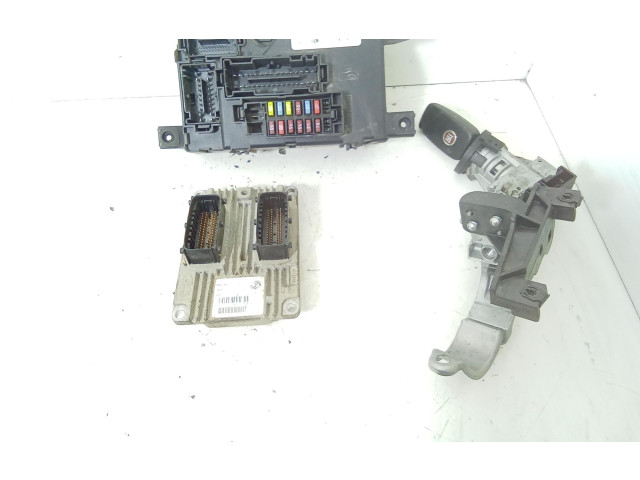 Комплект блоков управления Iaw5sf3m2, 517986160 Fiat Grande Punto